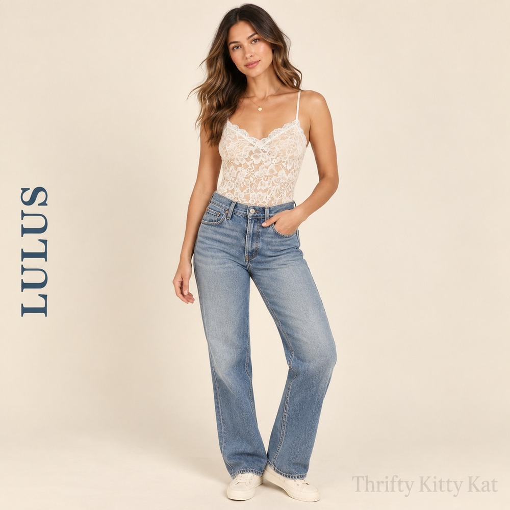 Lulus Floral Lace Thong Bodysuit Scalloped V Neck Ivory Nude Bridal Coquette S
